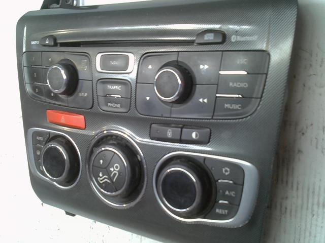 Commande autoradio CITROEN C4 2 PHASE 1 Diesel - 1