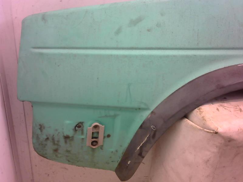 Aile avant gauche VOLKSWAGEN GOLF 2 Diesel - 1
