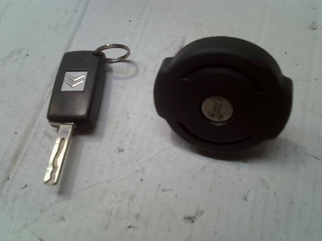 Bouchon de carburant CITROEN C5 2 BREAK Diesel - 1