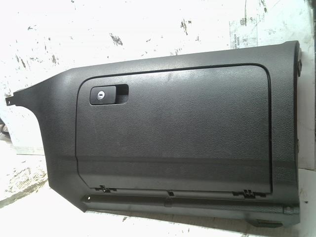 Boite a gants VOLKSWAGEN GOLF 6 Diesel - 1
