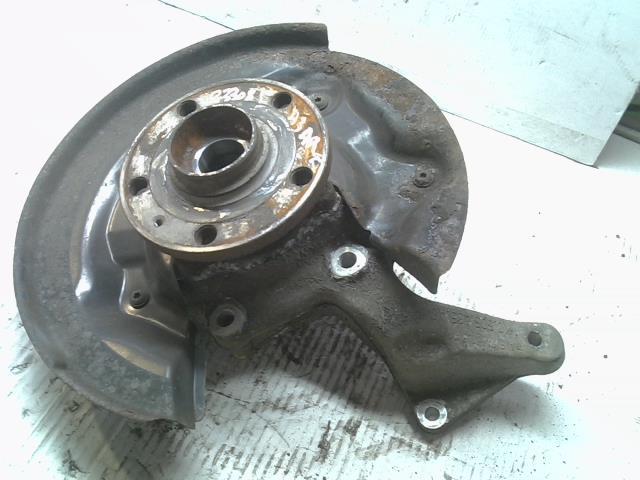 Fusee arriere gauche AUDI A3 2 SPORTBACK PHASE 2 Essence - 1