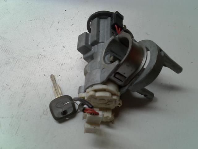 Antivol de direction DAIHATSU CUORE 2 Essence - 1