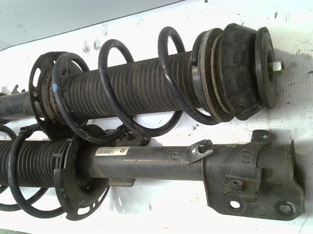 Amortisseurs avant SUZUKI SWIFT 4 Diesel - 1