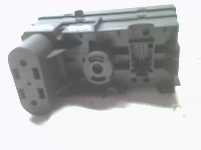 Commande de phare OPEL VECTRA C PHASE 2 BREAK Diesel - 1