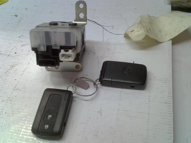 Antivol de direction TOYOTA COROLLA VERSO 2 PHASE 2 Diesel - 1