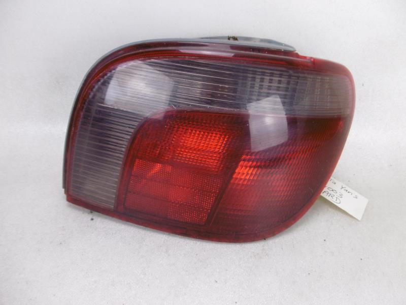 Fanale posteriore principale destro (luci) TOYOTA YARIS 1 PHASE 2  - 1