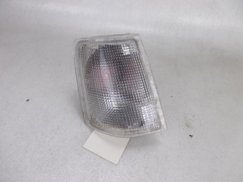 Gruppo ottico anteriore secondario destro (luci)(freccia) OPEL CORSA A  - 1