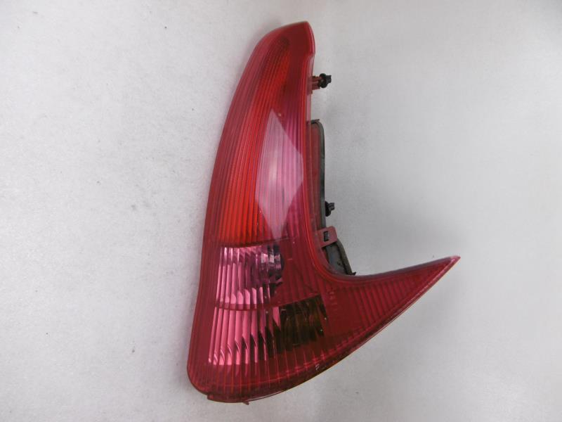 Fanale posteriore principale destro (luci) PEUGEOT 206 BREAK  - 1