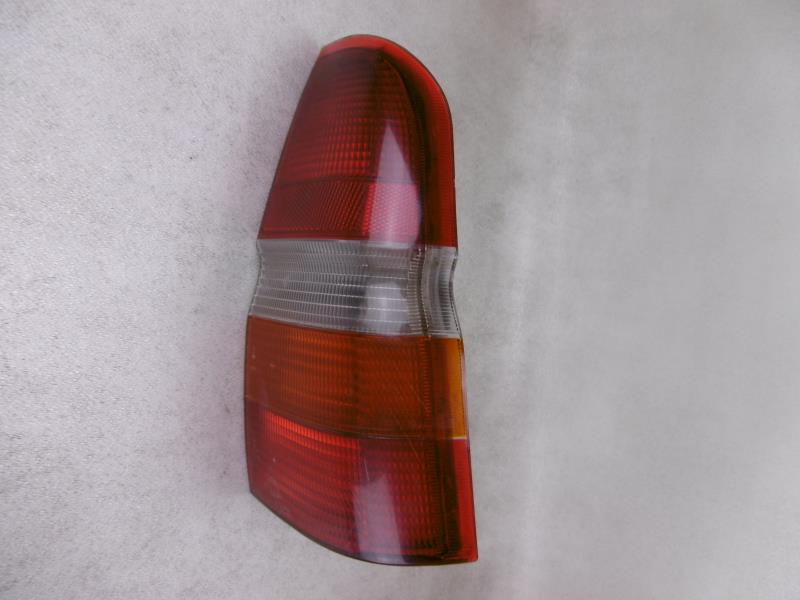 Fanale posteriore principale destro (luci) FORD ESCORT 5  - 1