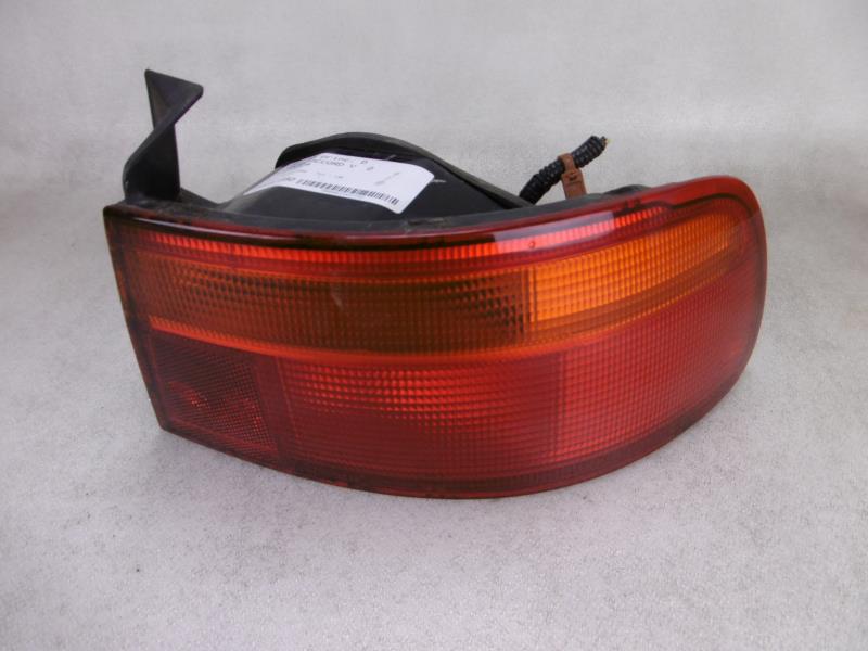 Fanale posteriore principale destro (luci) HONDA ACCORD 5 PHASE 1 BREAK Gasolina - 1