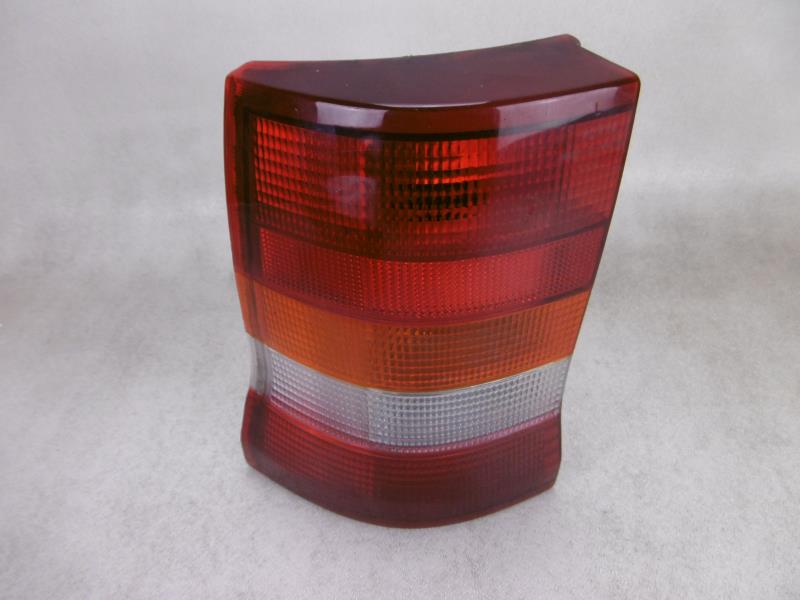 Fanale posteriore principale sinistro (luci) OPEL ASTRA F PHASE 2 BREAK Diésel - 1