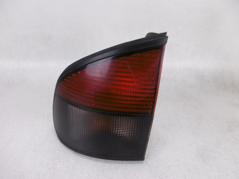 Fanale posteriore principale sinistro (luci) RENAULT SAFRANE PHASE 1 Diésel - 1