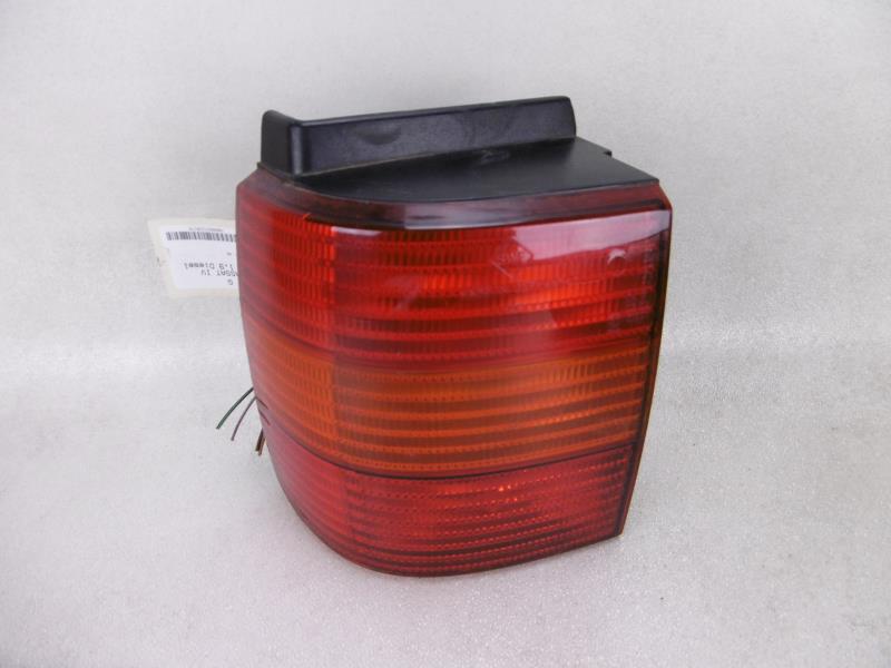 Fanale posteriore principale sinistro (luci) VOLKSWAGEN PASSAT 4 PHASE 1 BREAK Diésel - 1