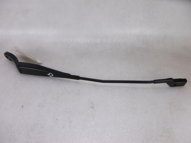 Braccio tergicristallo anteriore sinistro PEUGEOT 208 1 PHASE 2 Diésel - 1