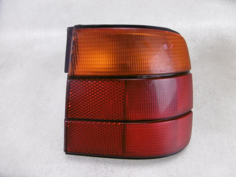 Fanale posteriore principale destro (luci) BMW SERIE 5 E34  - 1