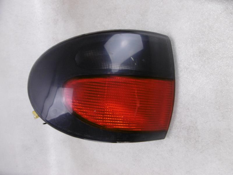 Fanale posteriore principale sinistro (luci) RENAULT MEGANE 1 PHASE 1 Gasolina - 1