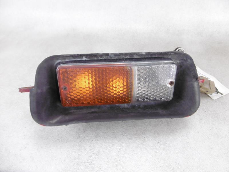 Gruppo ottico anteriore secondario destro (luci)(freccia) LADA NIVA Gasolina - 1