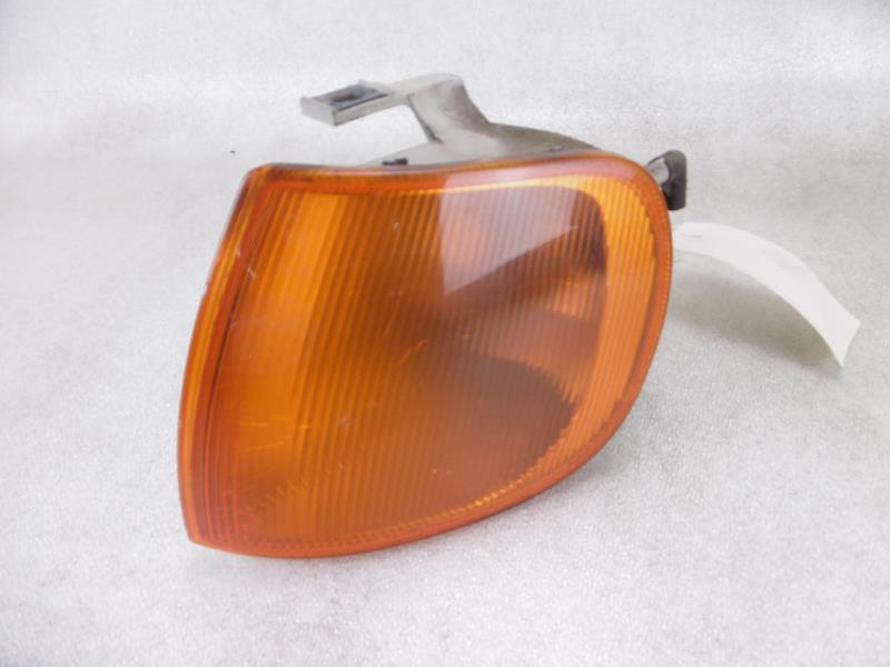 Gruppo ottico anteriore secondario sinistro (luci)(freccia) VOLKSWAGEN POLO 3 PHASE 1 Gasolina - 1