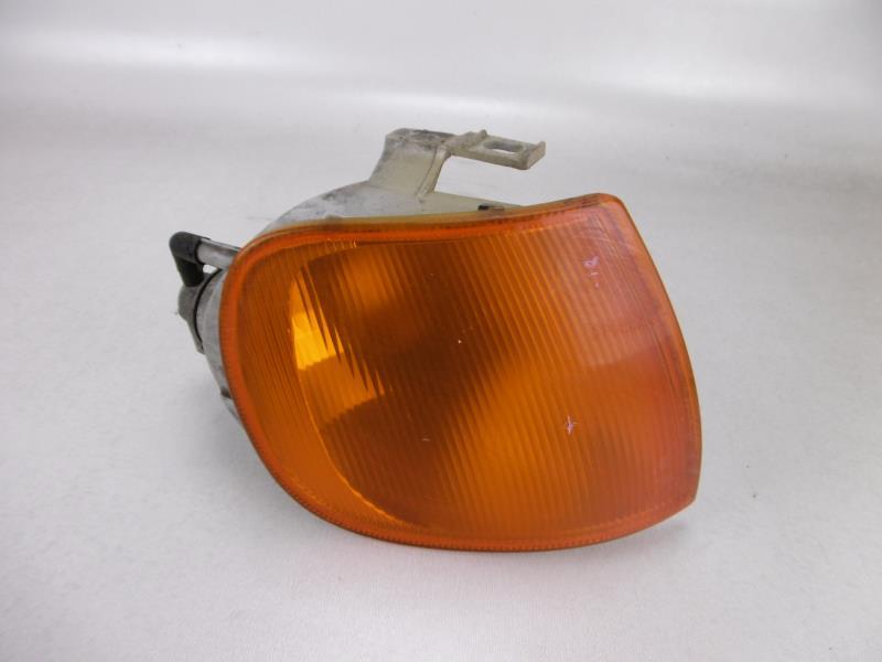 Gruppo ottico anteriore secondario destro (luci)(freccia) VOLKSWAGEN POLO 3 PHASE 1  - 1
