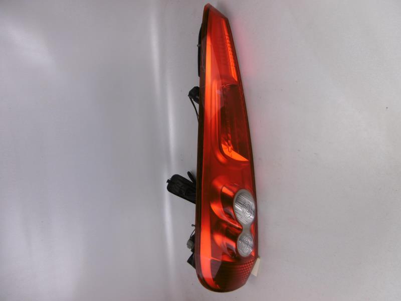 Fanale posteriore principale sinistro (luci) FORD FIESTA 5 PHASE 2 Diésel - 1