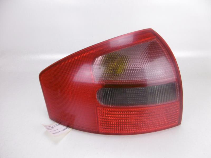 Fanale posteriore principale sinistro (luci) AUDI A6 2 PHASE 1 Diésel - 1