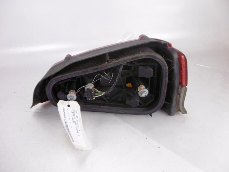 Fanale posteriore principale sinistro (luci) PEUGEOT 106 PHASE 1 Diésel - 1