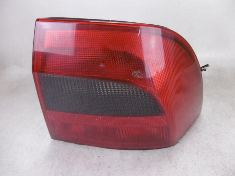 Fanale posteriore principale destro (luci) OPEL VECTRA B PHASE 2 Diésel - 1