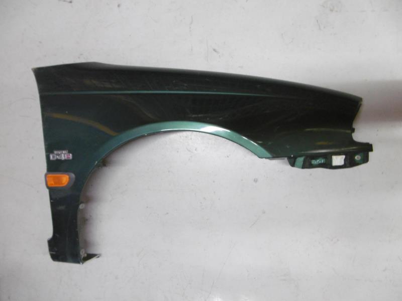 Parafango anteriore destro TOYOTA AVENSIS 1  - 1