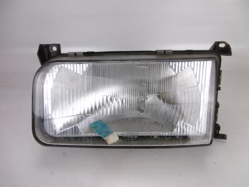 Gruppo ottico anteriore principale sinistro (luci)(faro) VOLKSWAGEN PASSAT 3  - 1