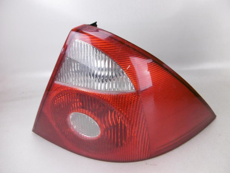 Fanale posteriore principale destro (luci) FORD MONDEO 2 Diésel - 1