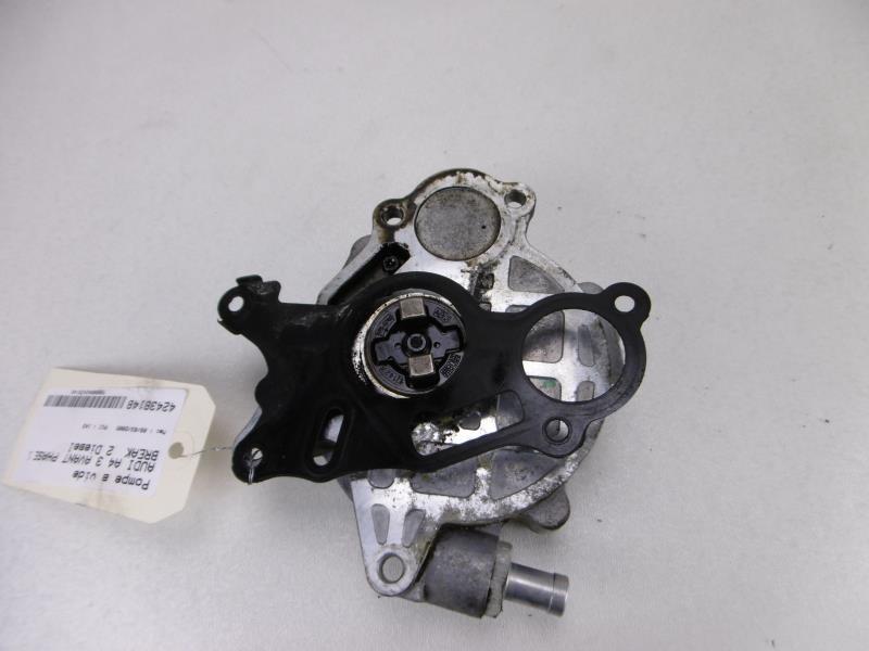 Pompe à vide AUDI A4 3 AVANT PHASE 1 BREAK Diesel - 1