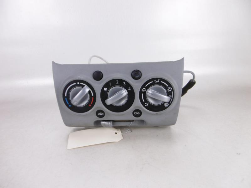 Commande chauffage NISSAN PIXO Essence - 1