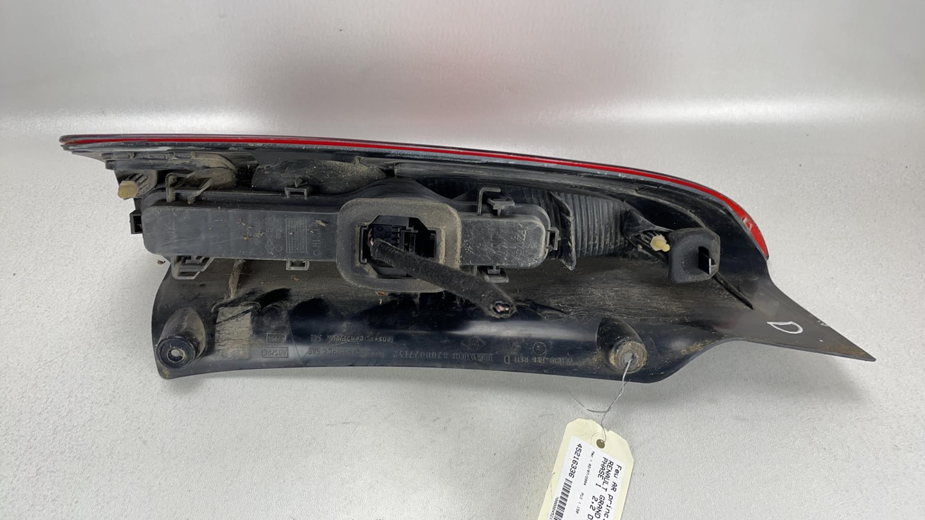 Fanale posteriore principale destro (luci) RENAULT GRAND ESPACE 4 PHASE 1 Diésel - 1