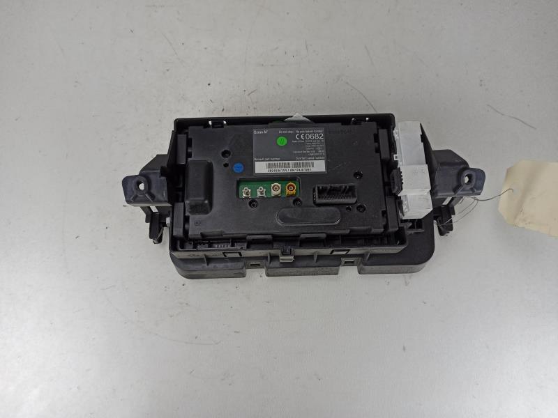 Ecran GPS RENAULT MEGANE 3 PHASE 3 BREAK Diesel - 1