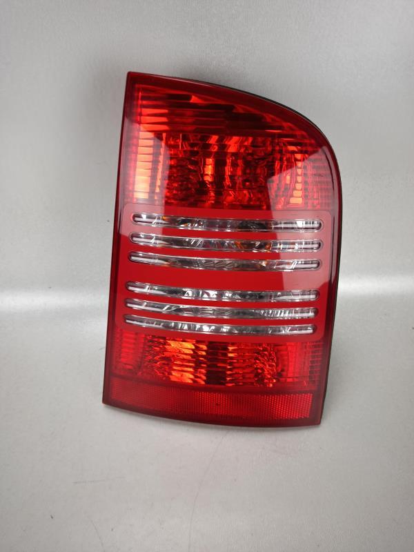 Fanale posteriore principale destro (luci) SKODA OCTAVIA 1 PHASE 2 BREAK Diésel - 1