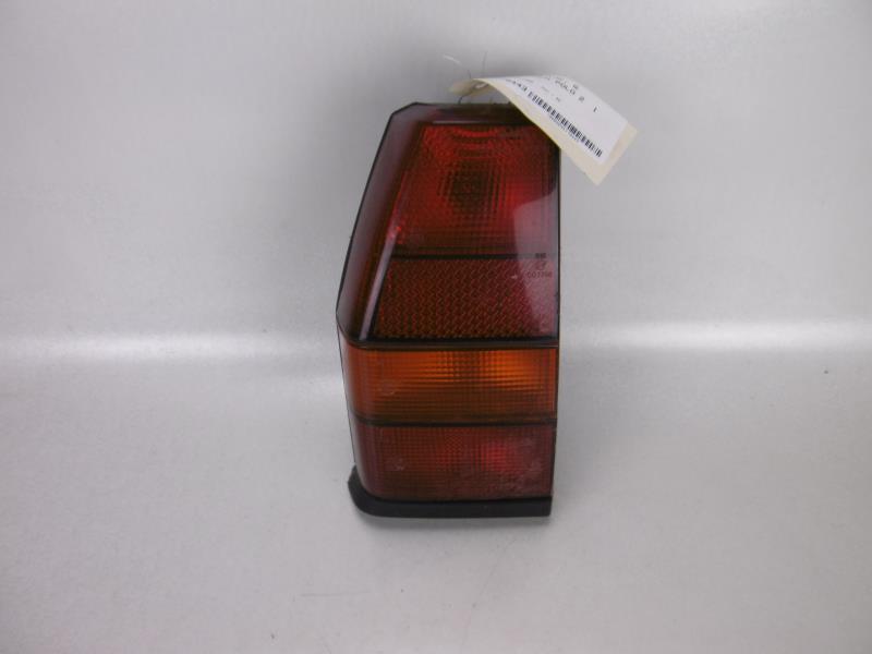 Fanale posteriore principale sinistro (luci) VOLKSWAGEN POLO 2  - 1