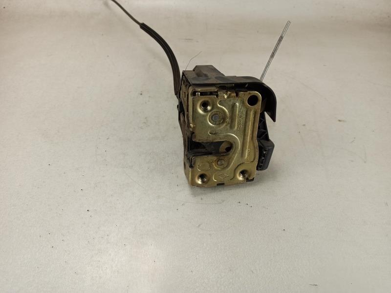 Serrure avant droit RENAULT CLIO 2 PHASE 2 Diesel - 1
