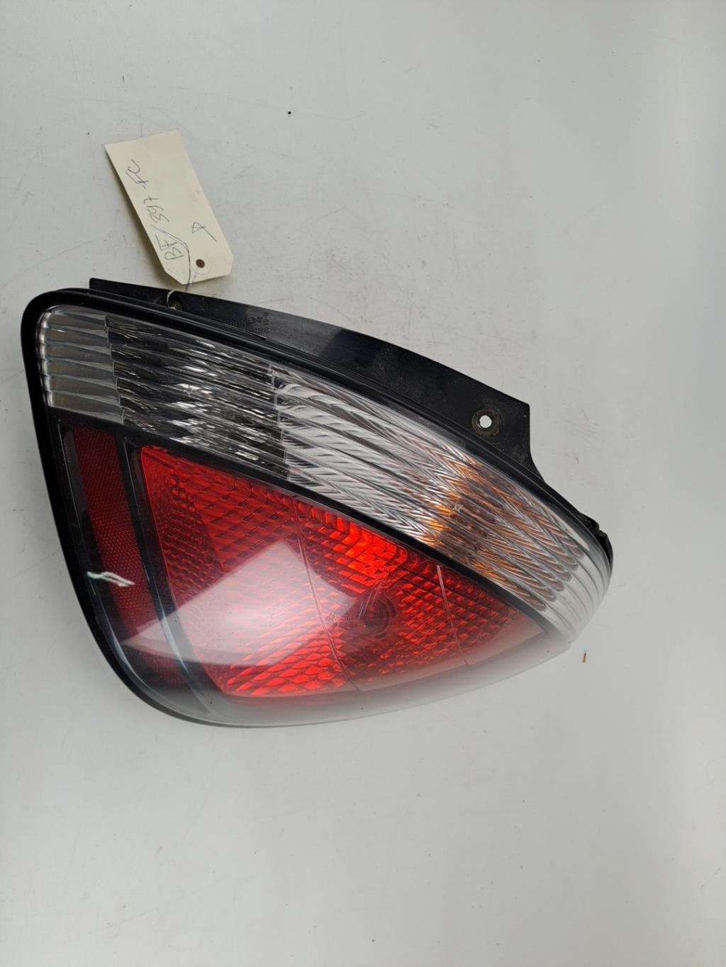 Fanale posteriore principale destro (luci) KIA RIO 2 PHASE 1 Diésel - 1