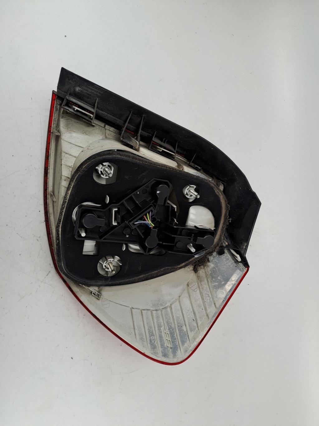 Fanale posteriore principale sinistro (luci) BMW SERIE 1 E87 PHASE 1 Diésel - 1