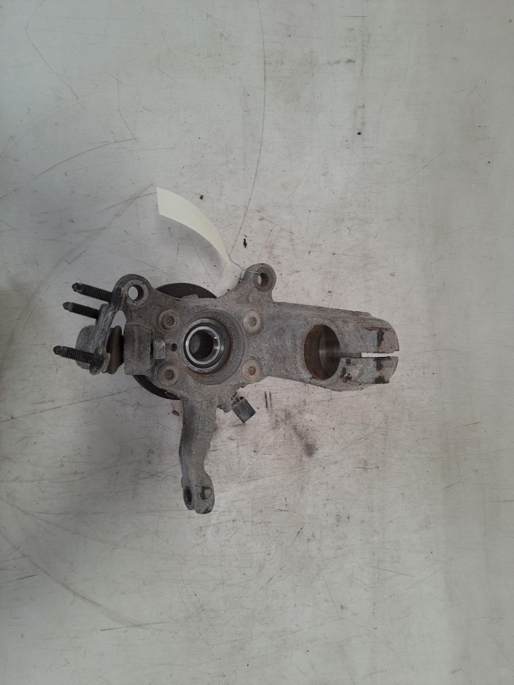 Mozzo anteriore destro AUDI A3 2 PHASE 1 Diésel - 1