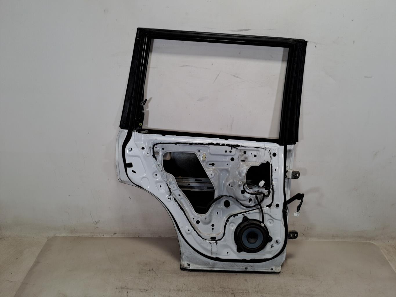 Portiera posteriore sinistra NISSAN X-TRAIL 1 PHASE 1 Diésel - 1
