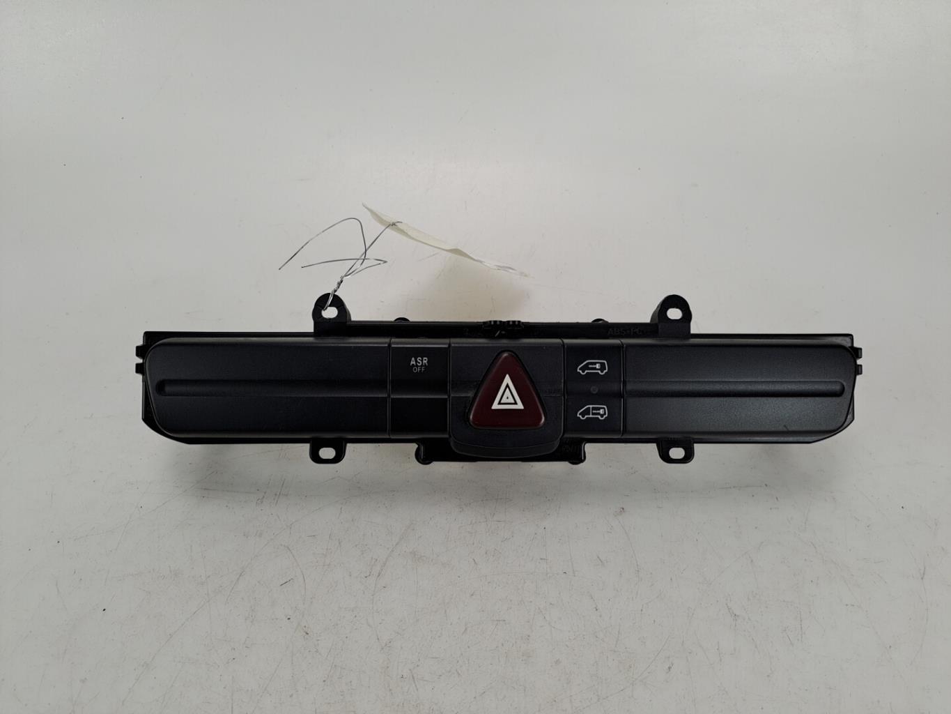 Bouton de warning MERCEDES SPRINTER 2 PHASE 1 Diesel - 1
