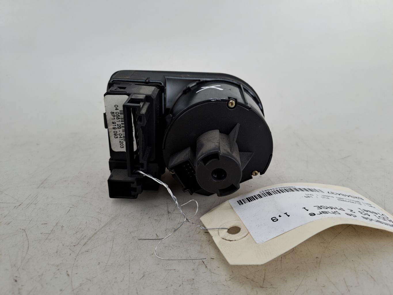 Commande de phare AUDI A3 2 PHASE 1 Diesel - 1