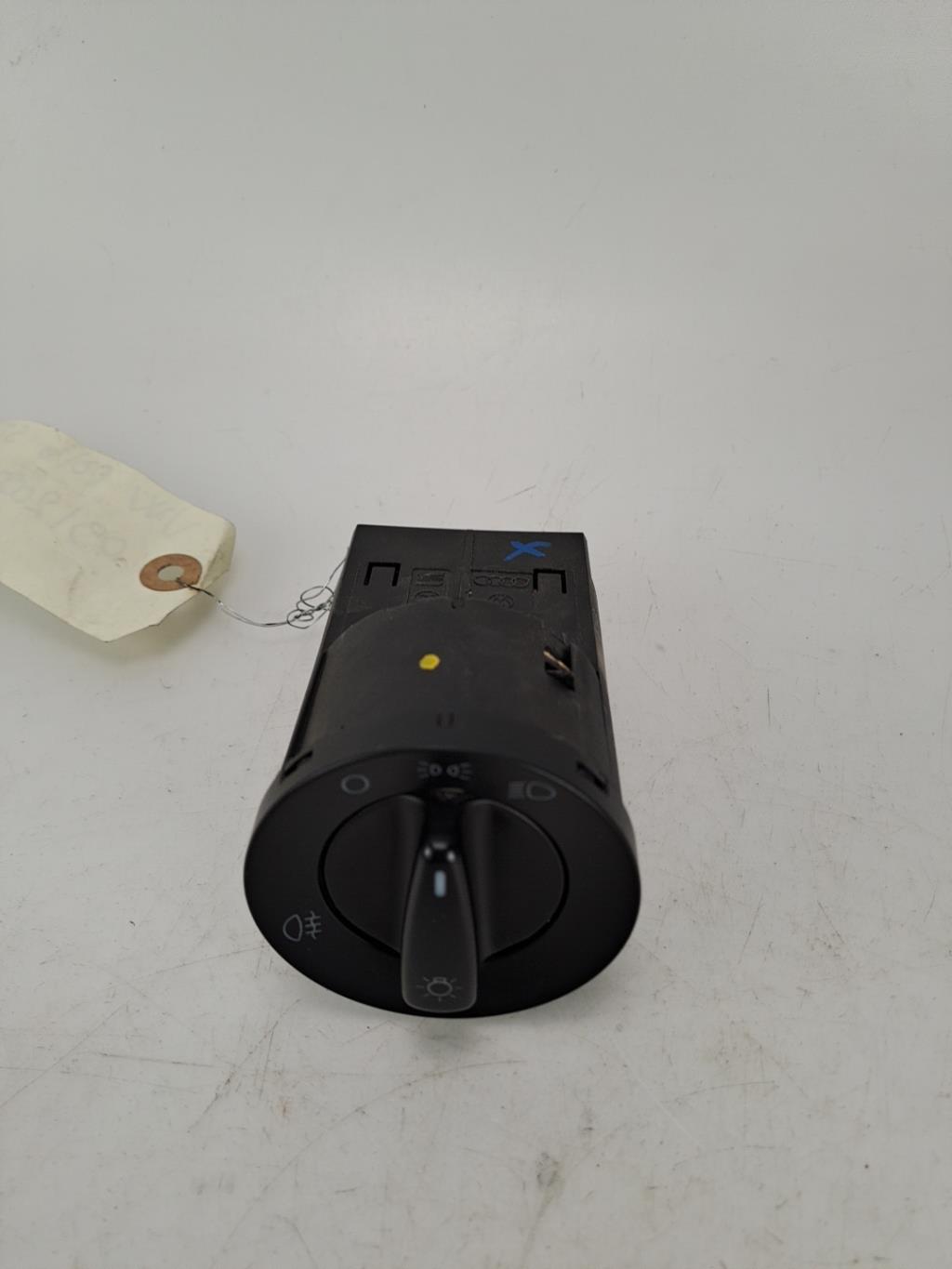 Commande de phare VOLKSWAGEN POLO 3 PHASE 2  - 1