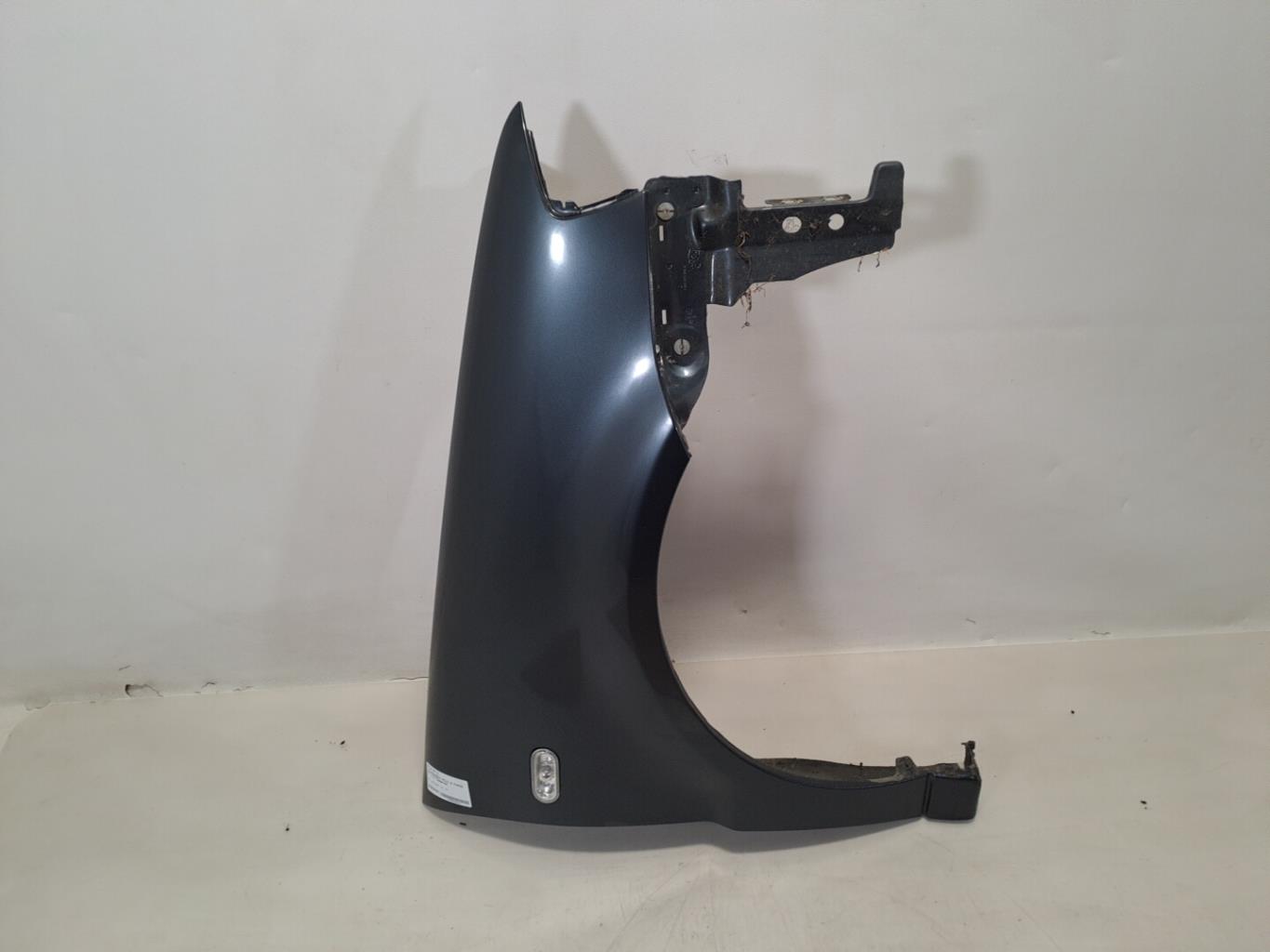 Parafango anteriore destro VOLKSWAGEN POLO 3 PHASE 2 Gasolina - 1