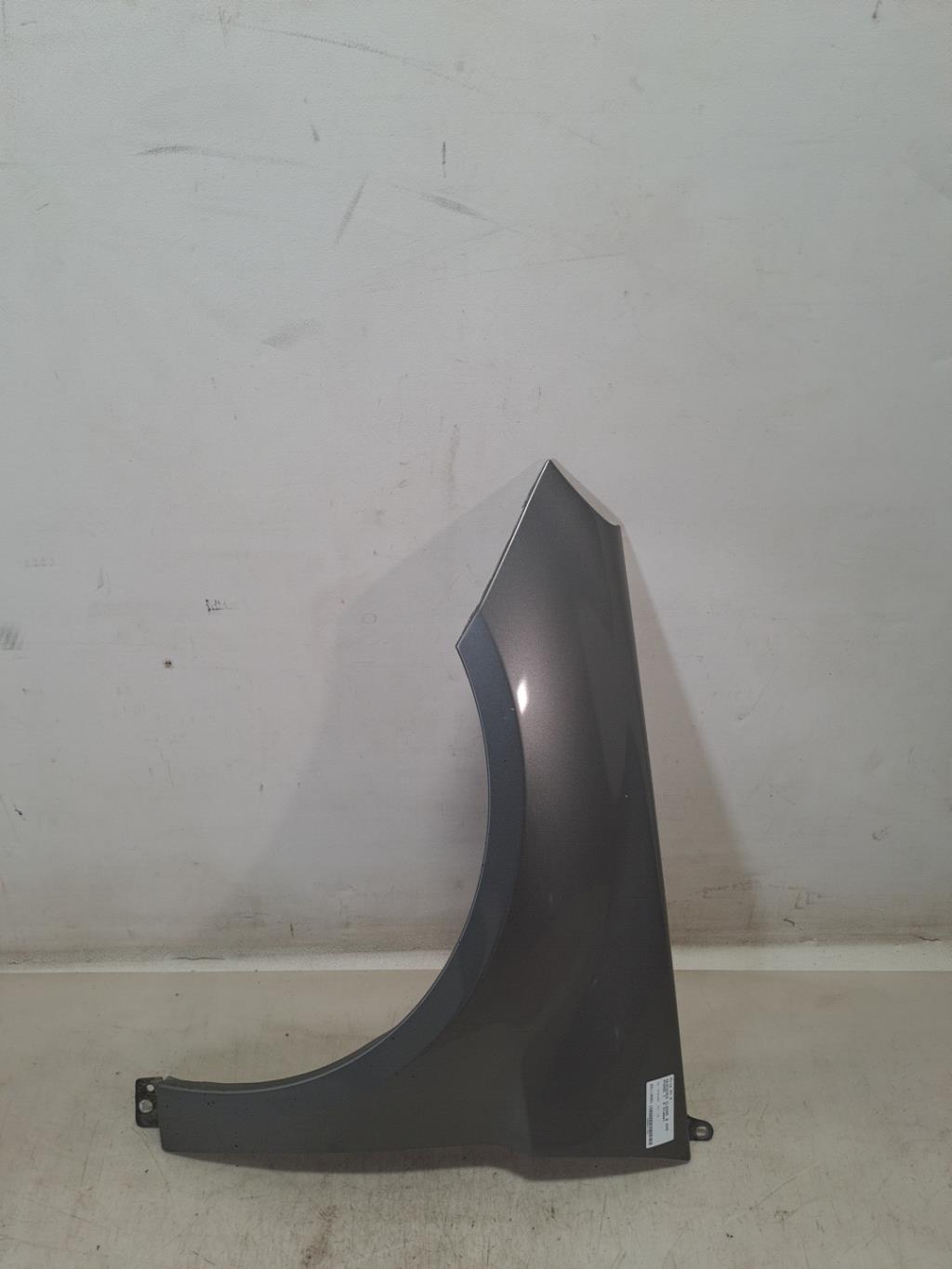 Parafango anteriore sinistro MERCEDES CLASSE B 245 PHASE 1 Diésel - 1