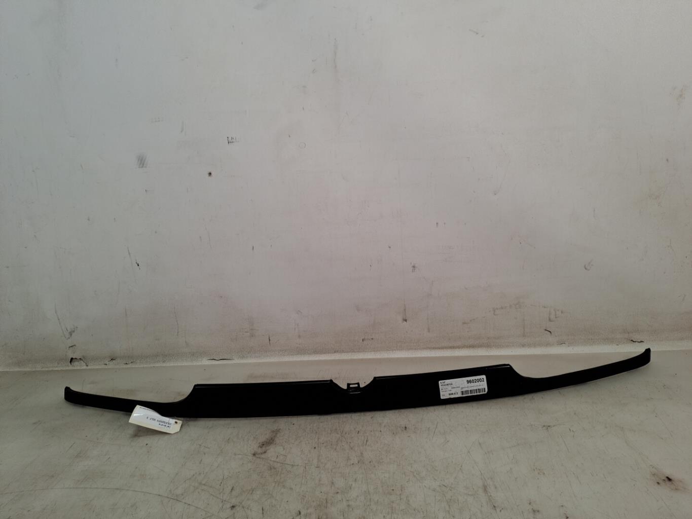 Calandre VOLKSWAGEN GOLF 3  - 1