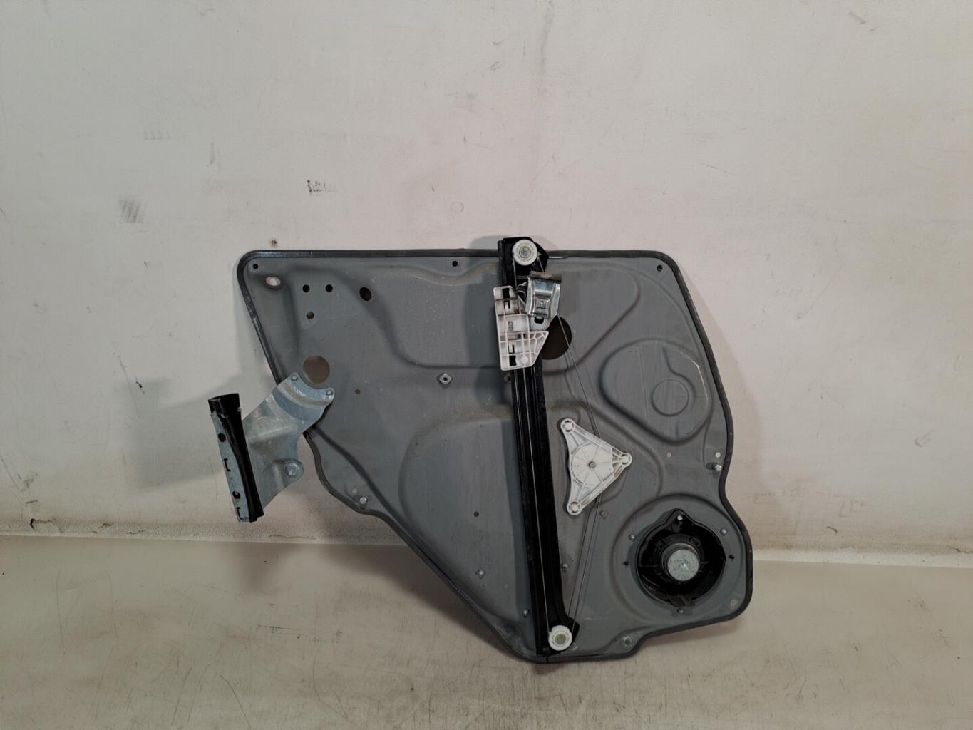 Alzacristalli elettrico posteriore destro MERCEDES CLASSE B 245 PHASE 1 Diésel - 1