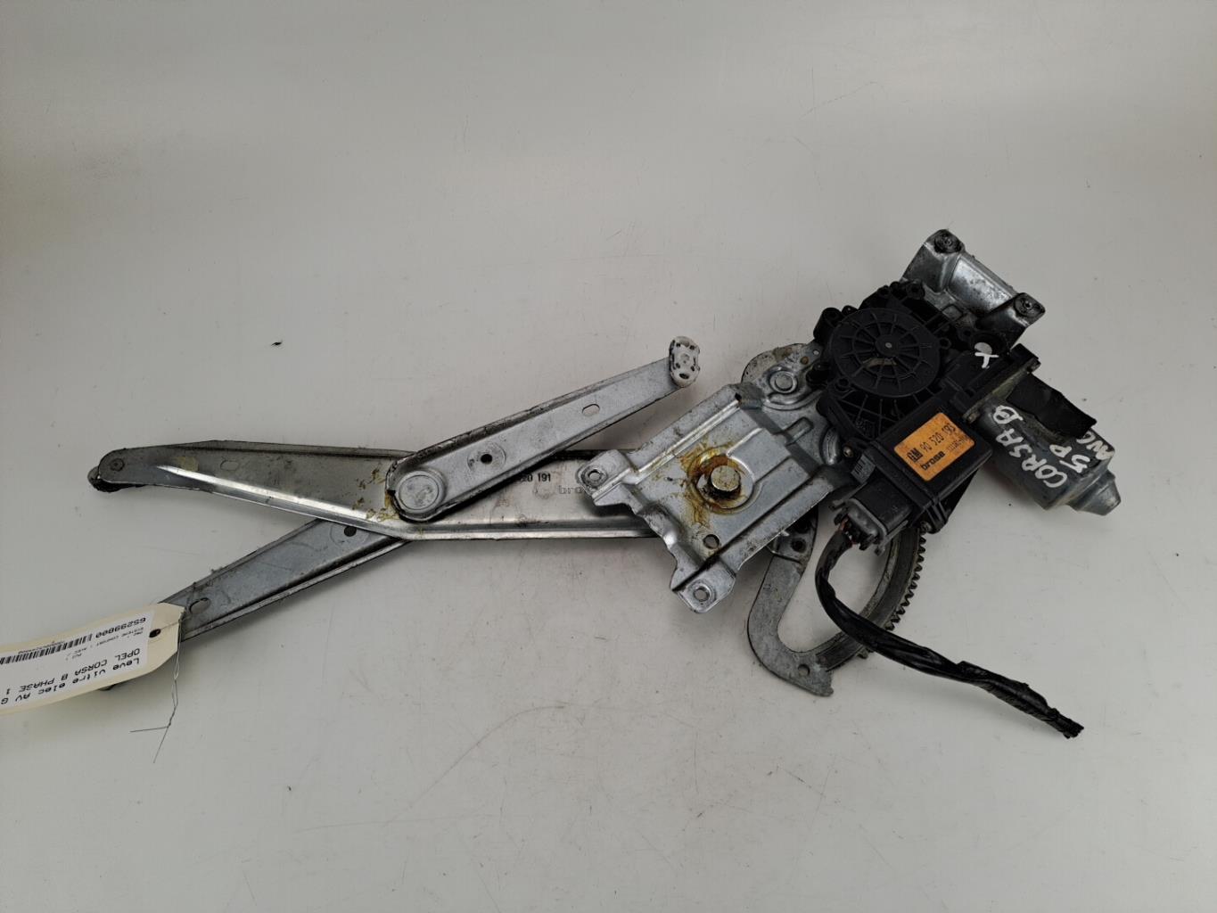 Alzacristalli elettrico anteriore sinistro OPEL CORSA B PHASE 1  - 1