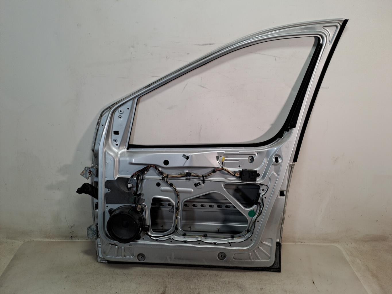 Portiera anteriore destra MERCEDES VANEO 414 Diésel - 1